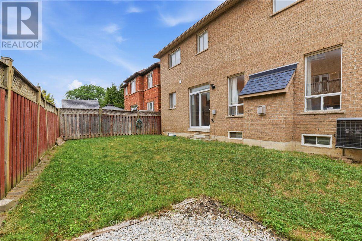 12 Thorndale Road, Brampton, Ontario  L6P 1H3 - Photo 30 - W13658638