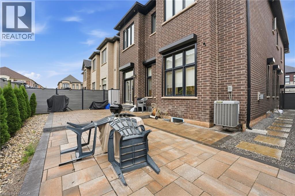 1192 Stag Hollow Unit# Upper, Oakville, Ontario  L6M 5M4 - Photo 38 - 40854730