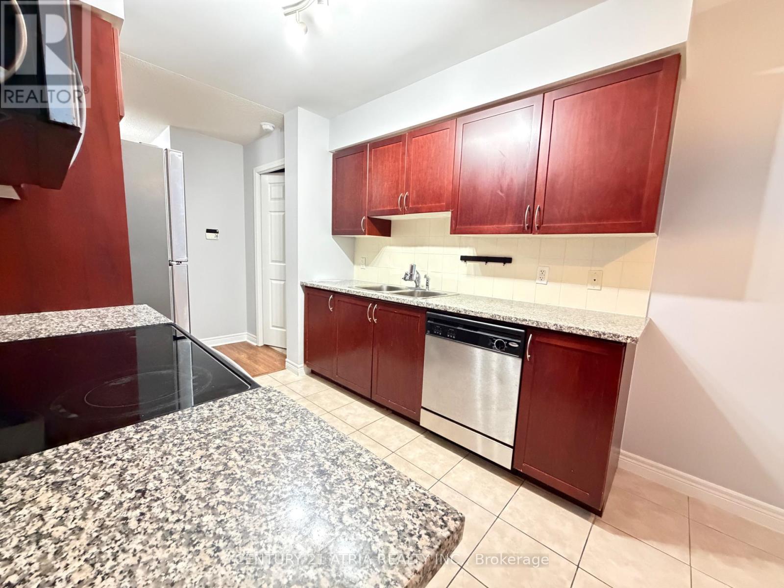 2007 - 208 Enfield Place, Mississauga, Ontario  L5B 0G8 - Photo 5 - W13624998