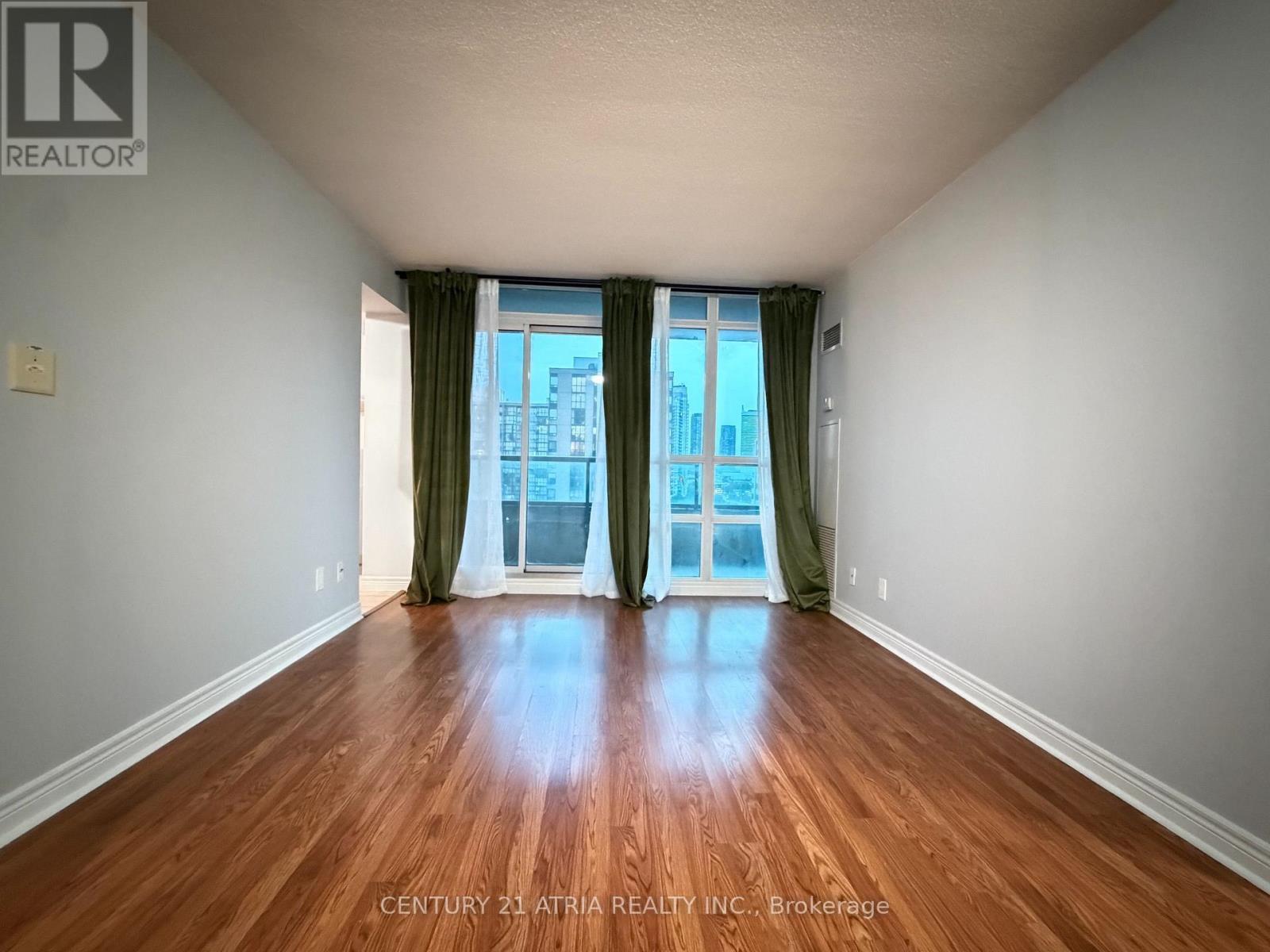2007 - 208 Enfield Place, Mississauga, Ontario  L5B 0G8 - Photo 3 - W13624998