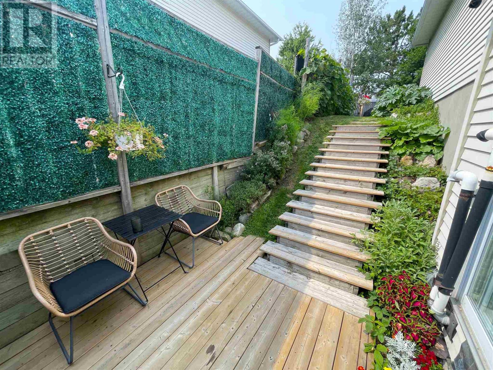 14 Lachance Pl, Elliot Lake, Ontario  P5A 3B8 - Photo 11 - SM262130