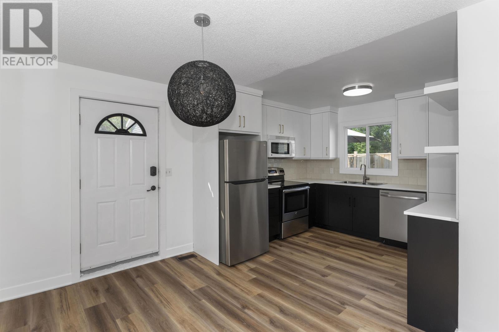 92 Jean St, Thunder Bay, Ontario  P7A 5E9 - Photo 6 - TB2602298