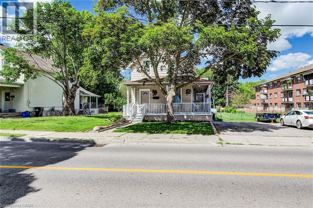 841 Duke Street, Cambridge, Ontario  N3H 3T8 - Photo 3 - 40838572