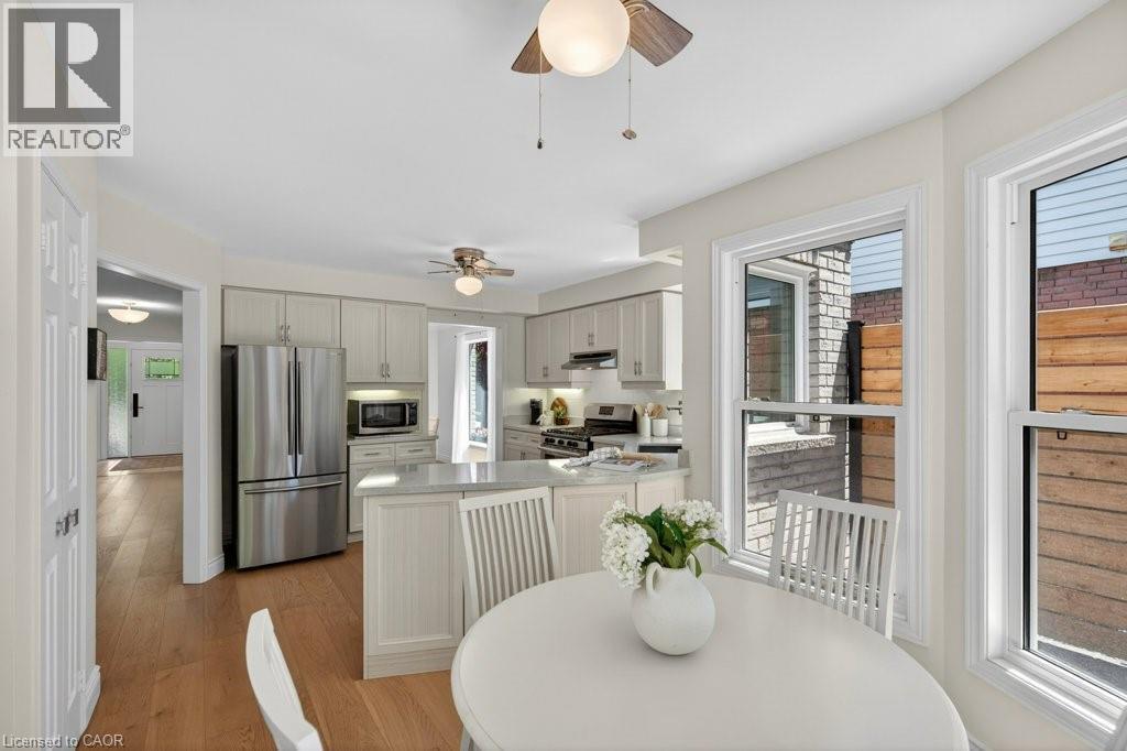 2084 William O'connell Boulevard, Burlington, Ontario  L7M 3V1 - Photo 9 - 40849235