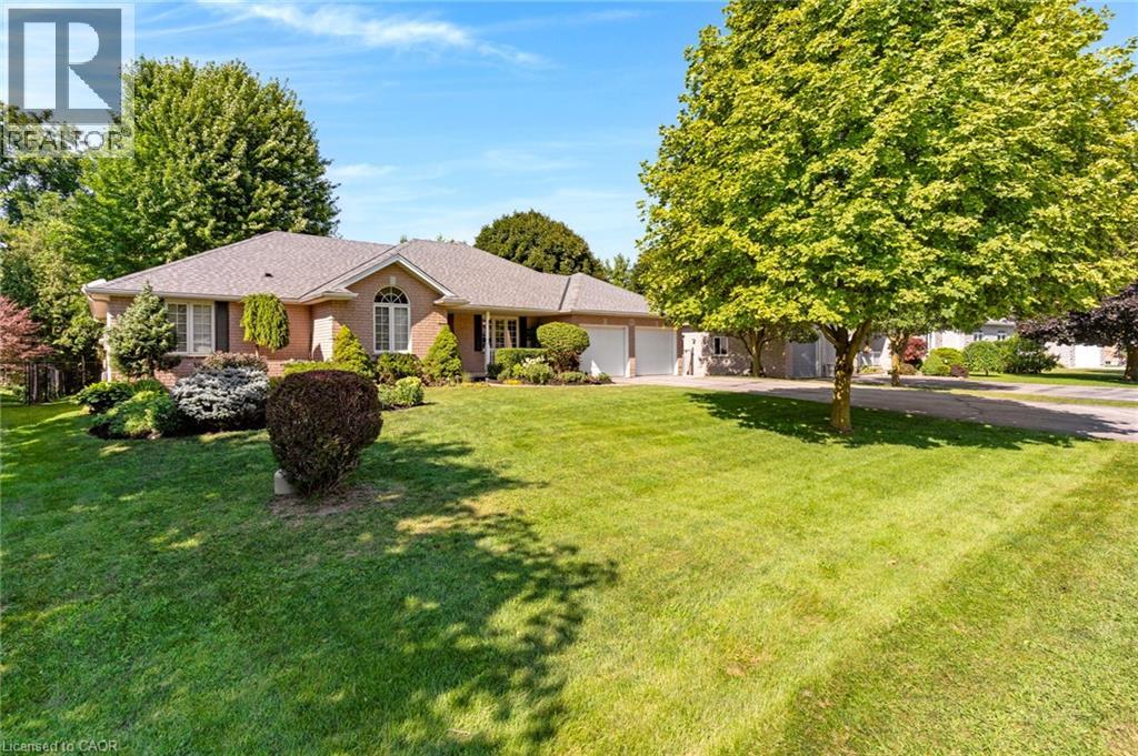 16 Gaskin Avenue, Cambridge, Ontario  N1R 5S5 - Photo 2 - 40849748