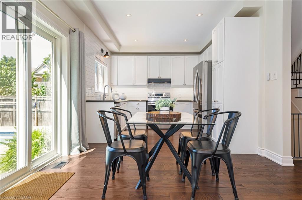 33 Dewsbury Way, Stoney Creek, Ontario  L8E 6C2 - Photo 7 - 40852299