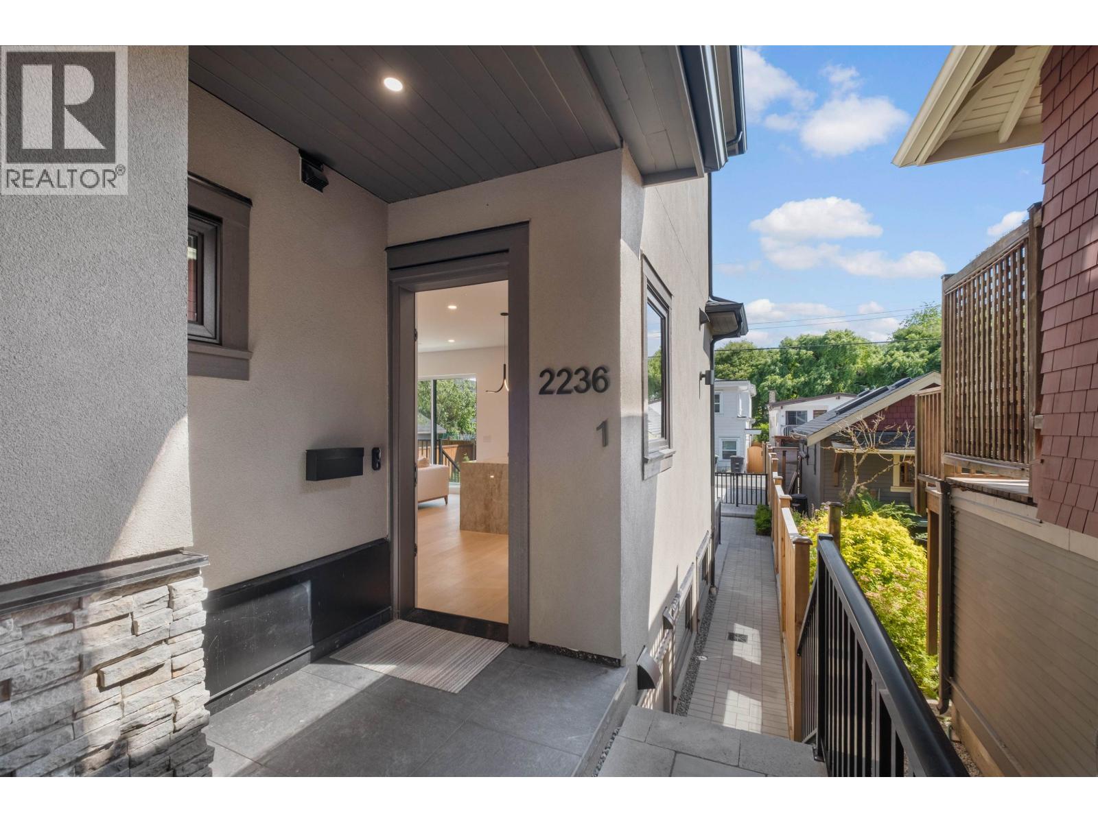 2236 E 5th Avenue, Vancouver, British Columbia V5N 1M8 - Photo 4 - R3153882