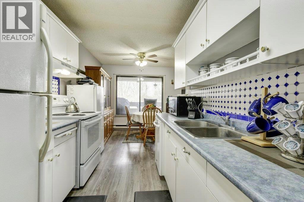 880 Badke Road Unit# 203c, Kelowna, British Columbia  V1X 5Z6 - Photo 5 - 10393276