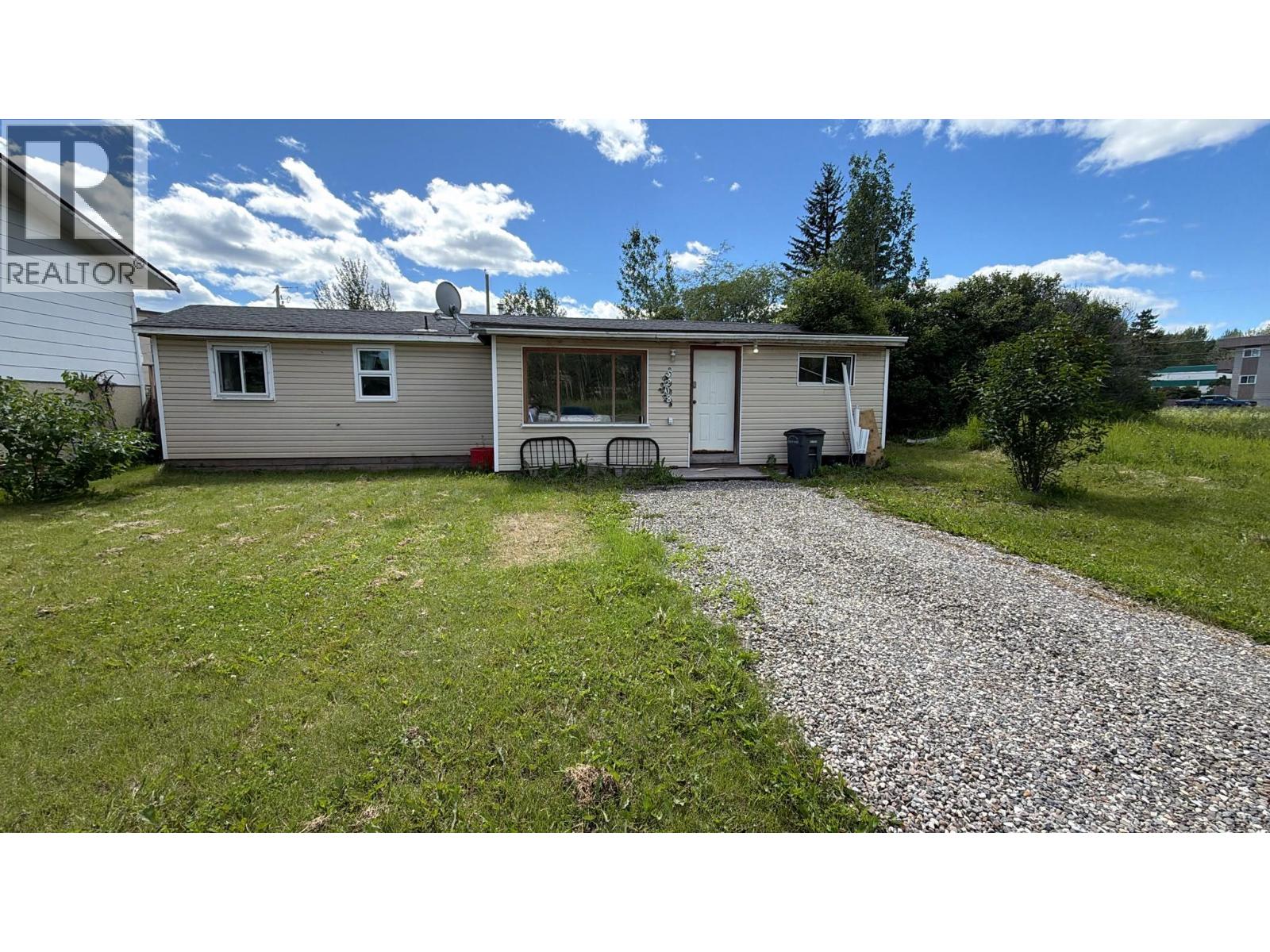 5208 47 Avenue NW, Chetwynd, British Columbia
