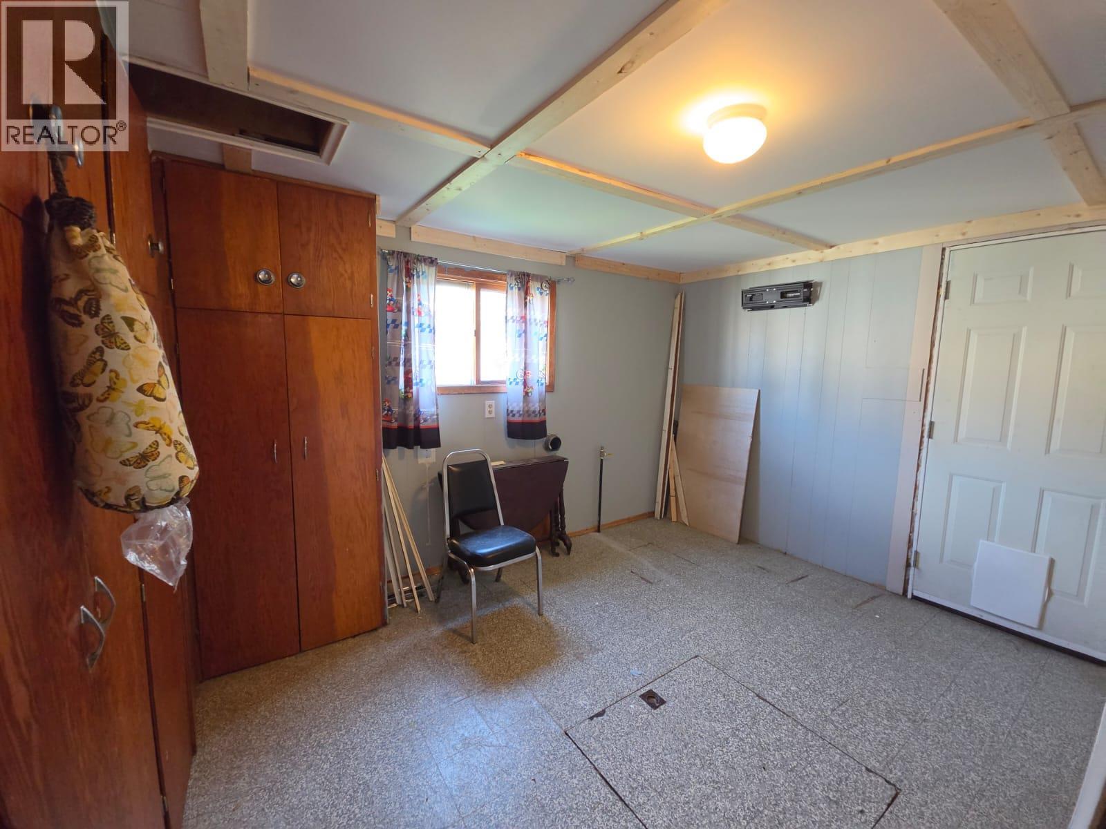 5208 47 Avenue NW, Chetwynd, British Columbia  V0C 1J0 - Photo 12 - 10394369