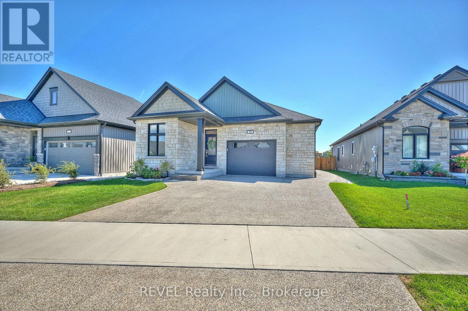99 HOMESTEAD DRIVE, Niagara-on-the-Lake, Ontario