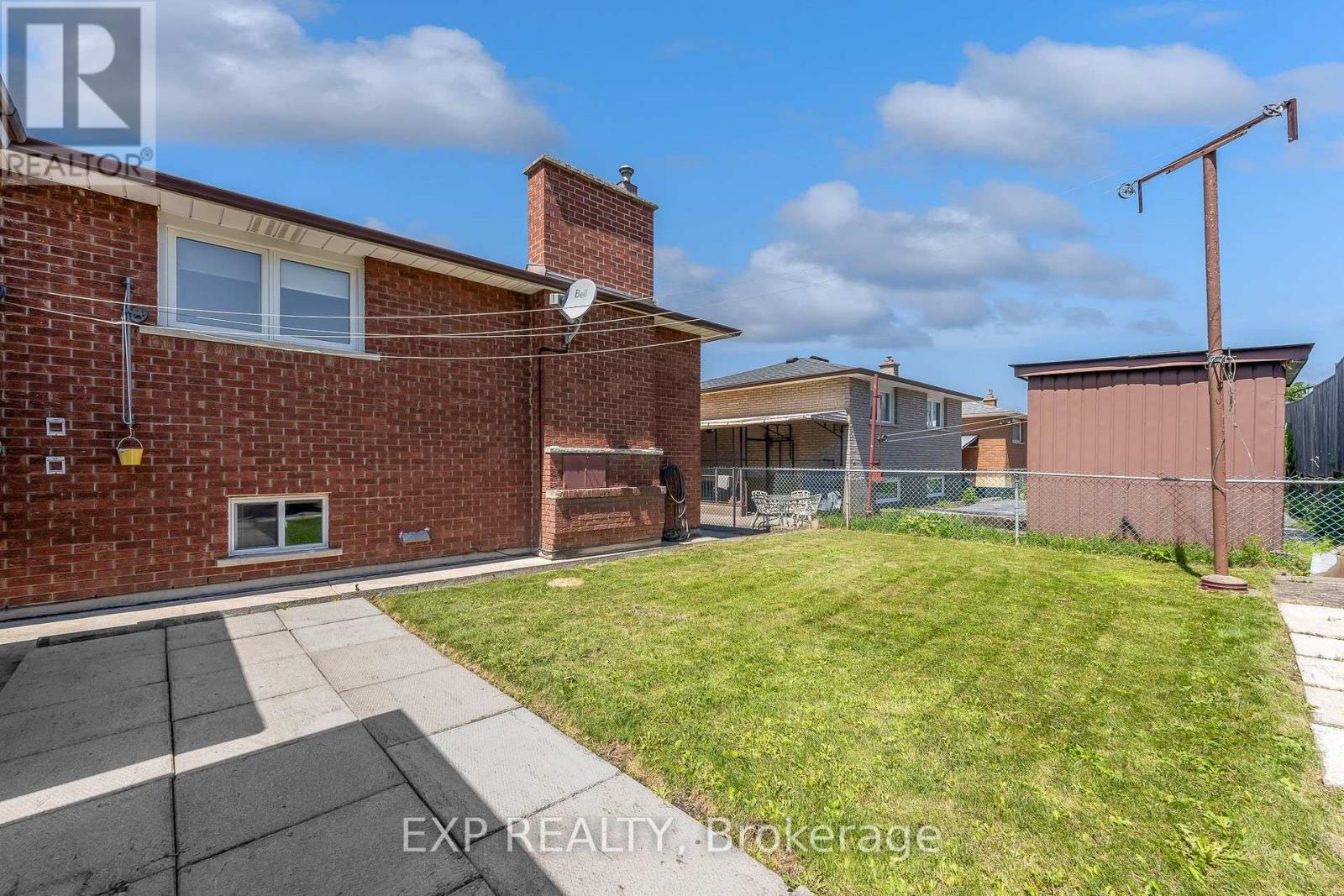 150 Marcella Crescent, Hamilton, Ontario  L8K 6G3 - Photo 5 - X13659034