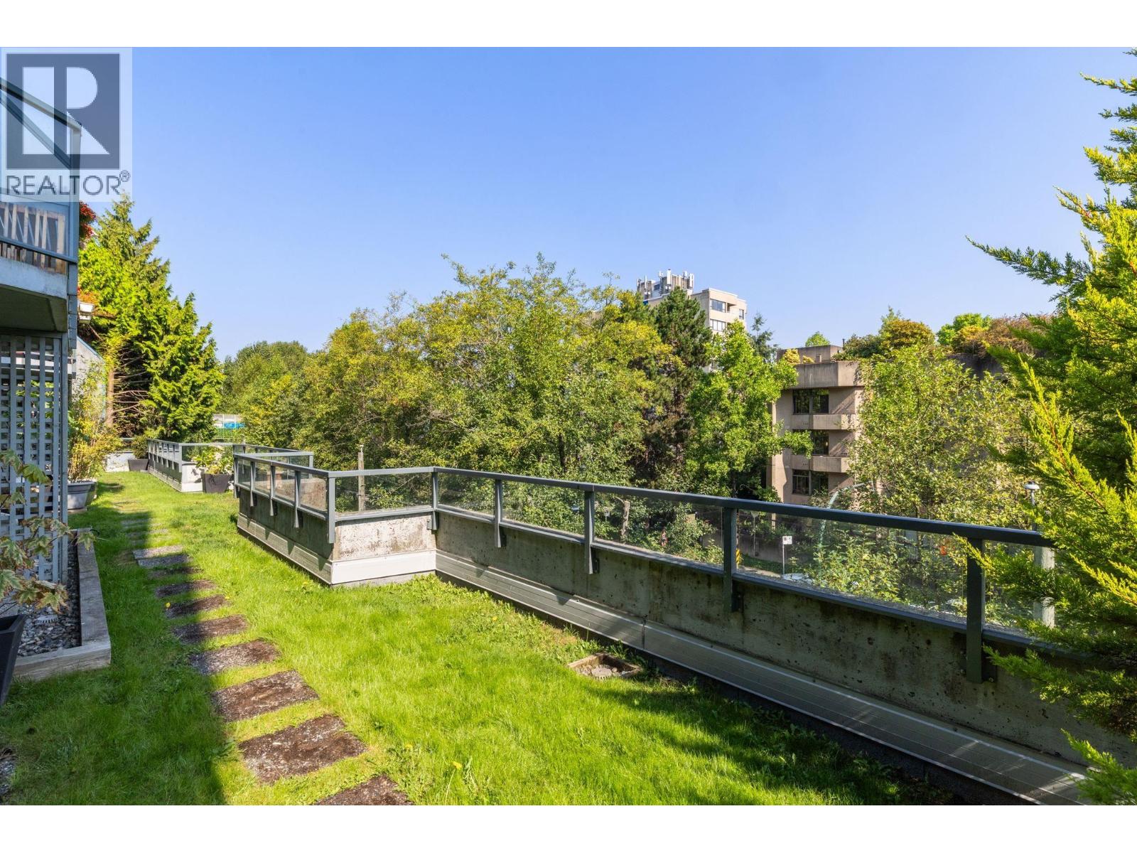 8 1355 W 4th Avenue, Vancouver, British Columbia V6H 3Y8 - Photo 23 - R3154205