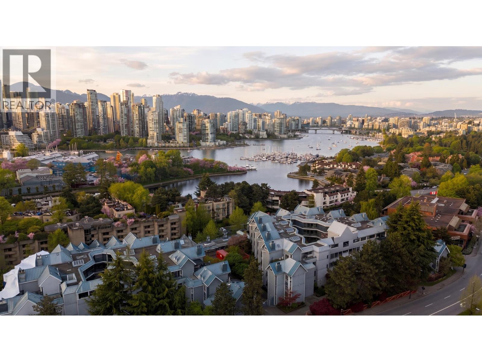 8 1355 W 4th Avenue, Vancouver, British Columbia V6H 3Y8 - Photo 30 - R3154205