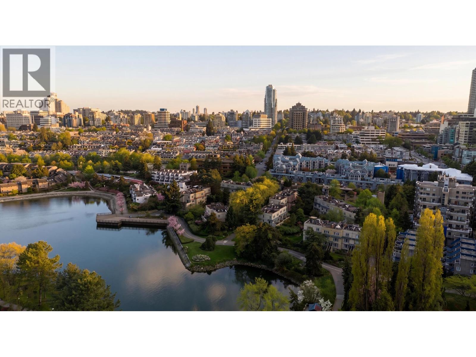 8 1355 W 4th Avenue, Vancouver, British Columbia V6H 3Y8 - Photo 32 - R3154205