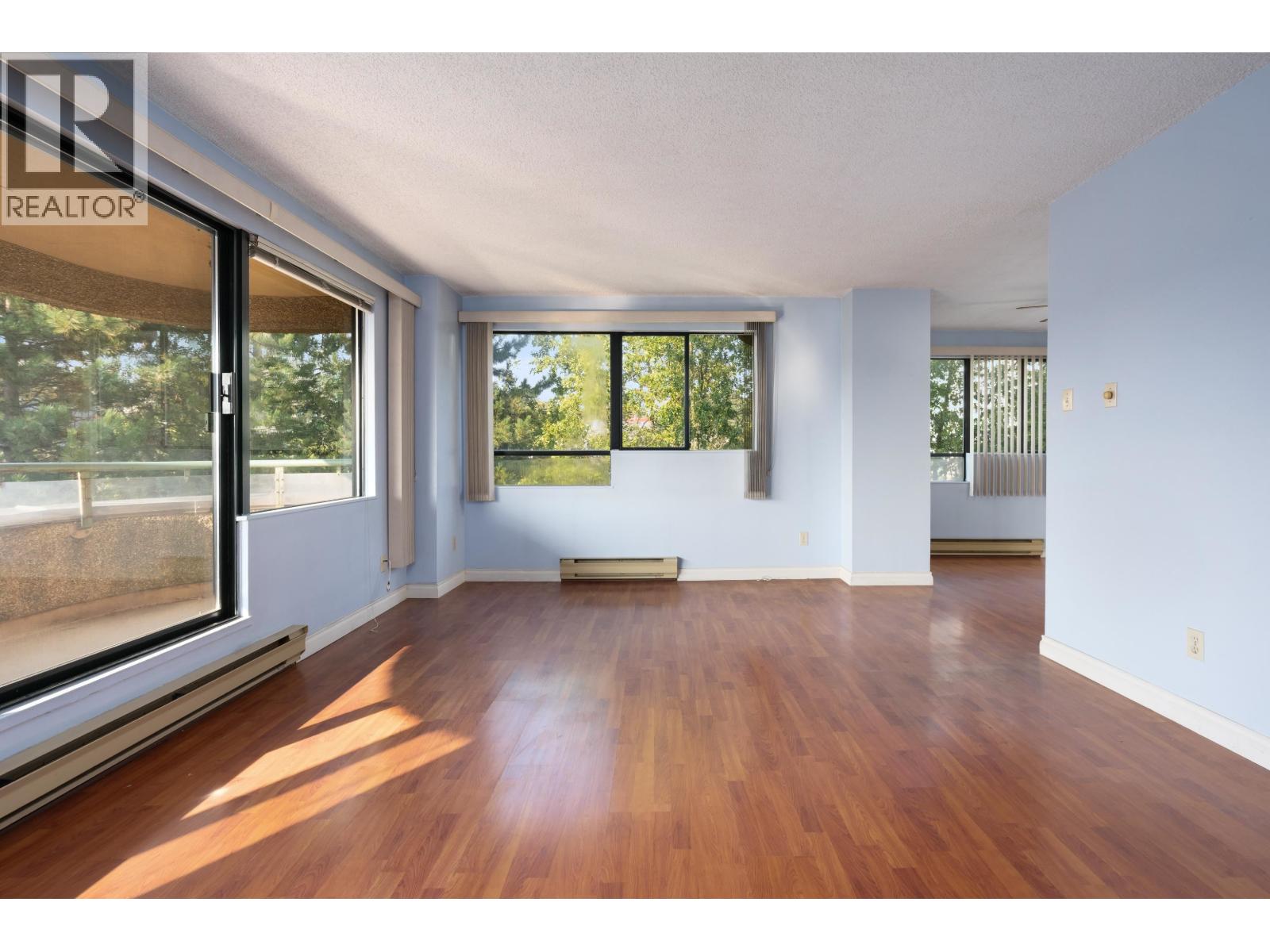 702 1026 Queens Avenue, New Westminster, British Columbia  V3M 6B2 - Photo 3 - R3154219