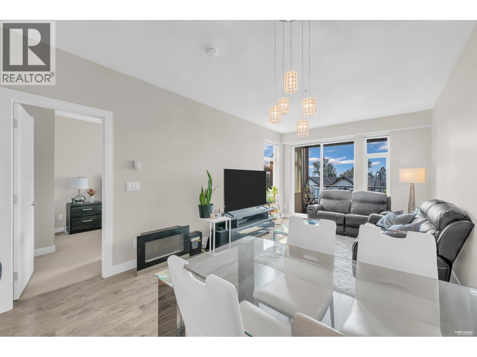 2201 963 Charland Avenue, Coquitlam, British Columbia  V3K 0E2 - Photo 9 - R3154257