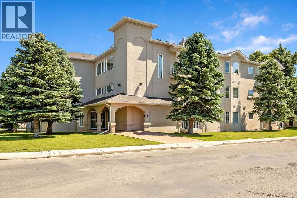 302, 15 Lineham Avenue, Okotoks, Alberta T1S 1Z3 - Photo 3 - A2326501