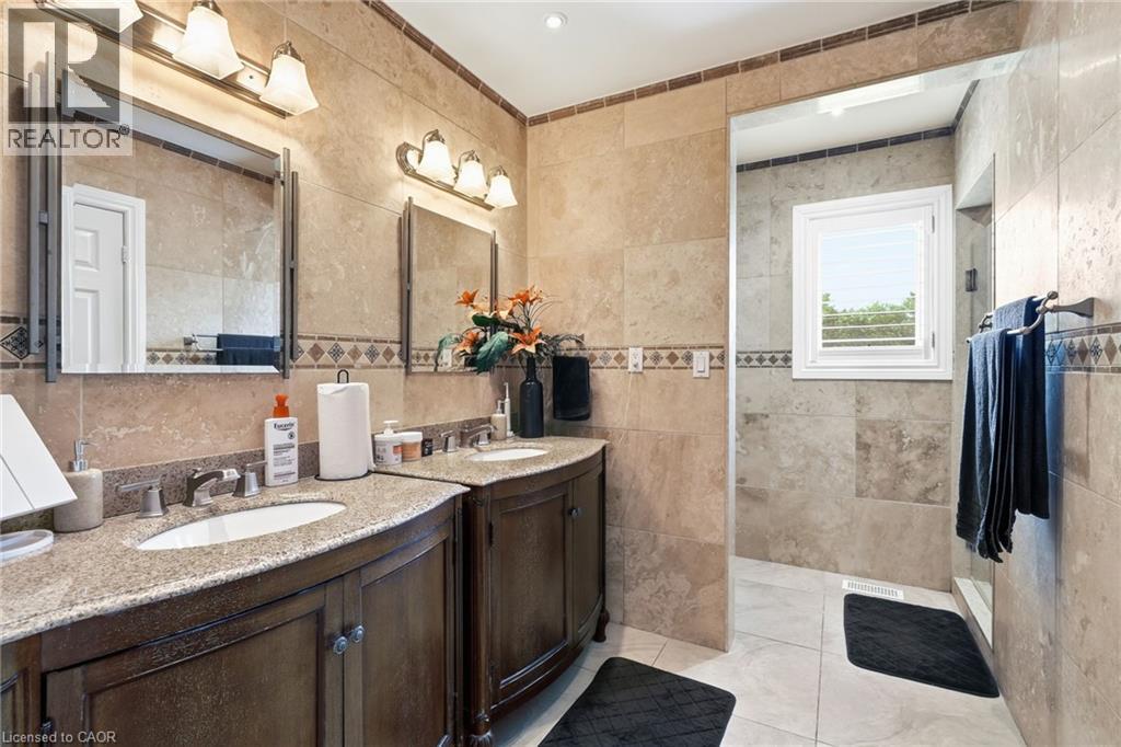345 Freelton Road, Hamilton, Ontario  N0B 2J0 - Photo 20 - 40854336