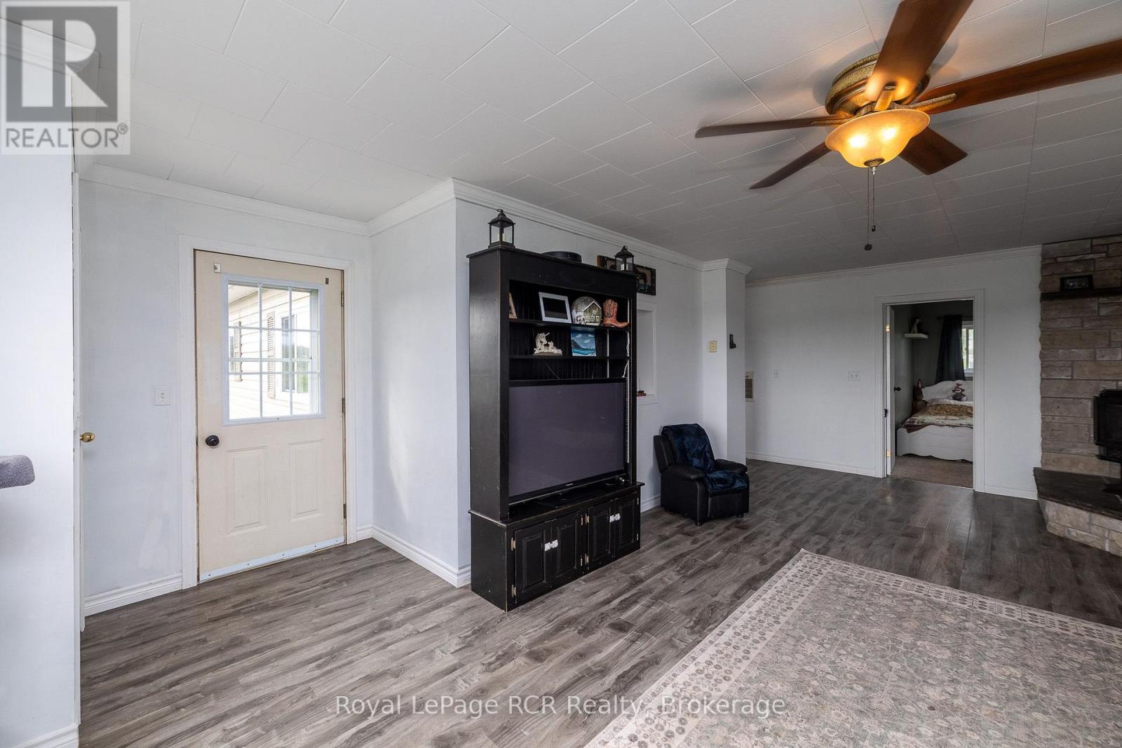 1519 West Road, Northern Bruce Peninsula, Ontario  N0H 1W0 - Photo 11 - X13659100