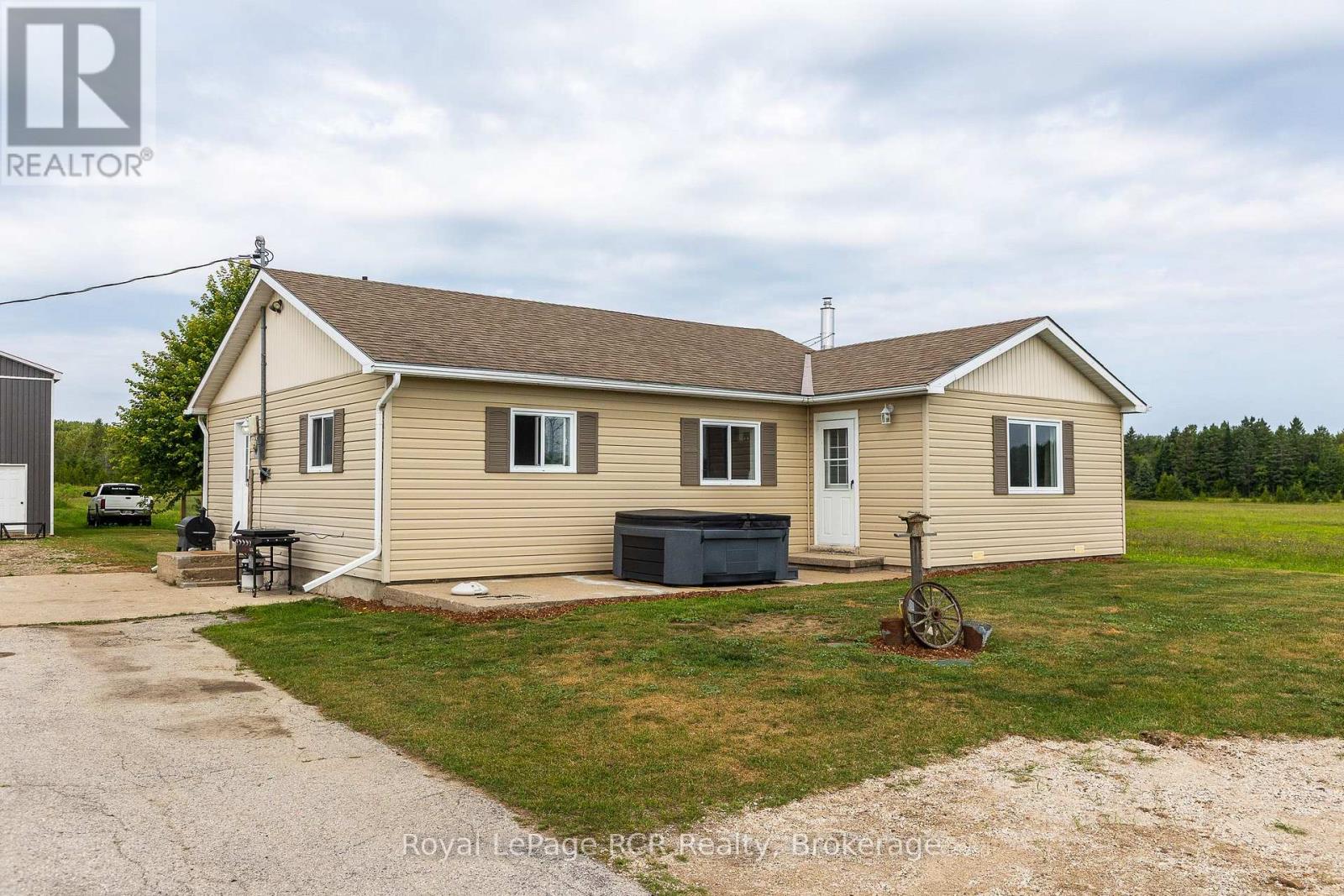 1519 West Road, Northern Bruce Peninsula, Ontario  N0H 1W0 - Photo 2 - X13659100