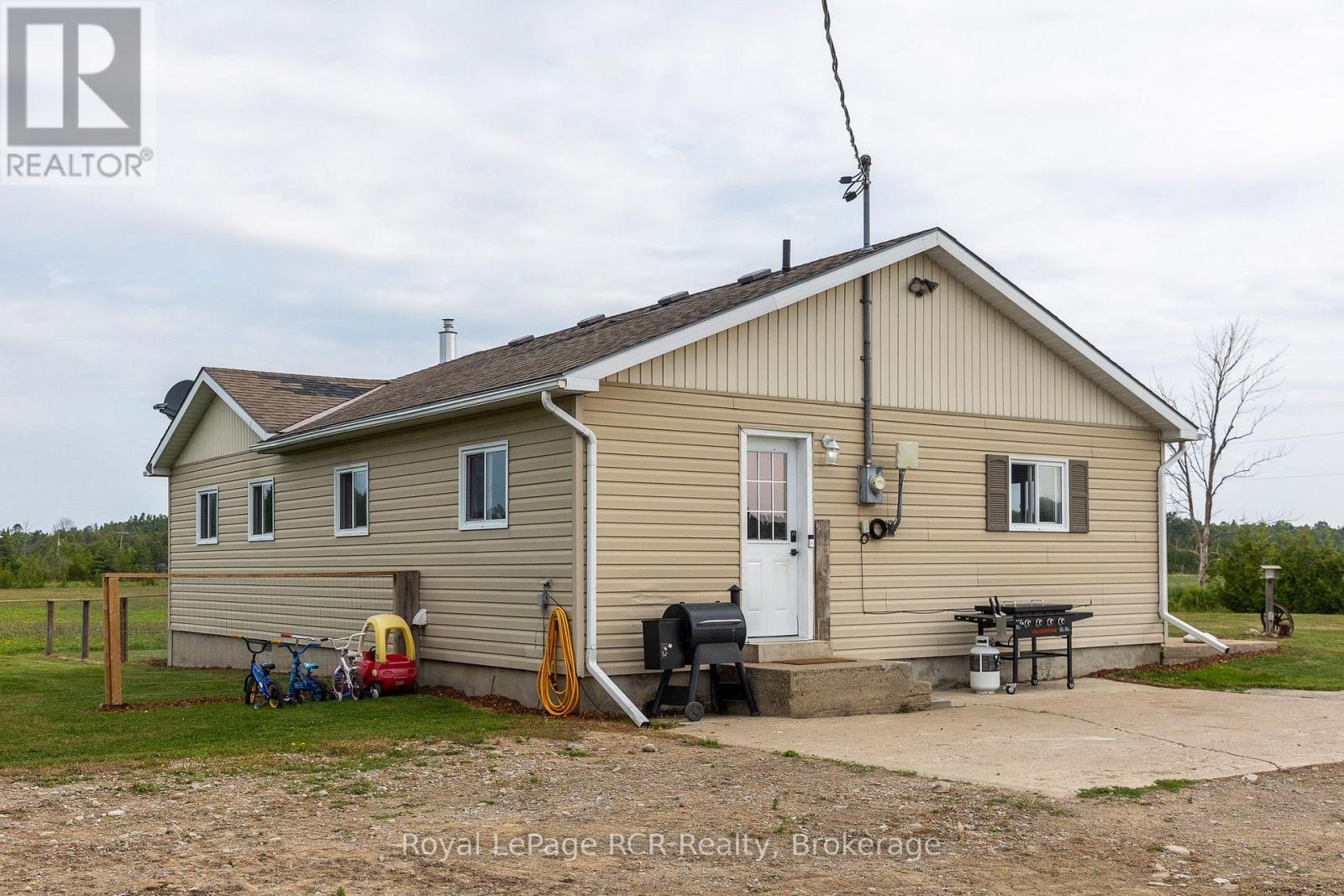 1519 West Road, Northern Bruce Peninsula, Ontario  N0H 1W0 - Photo 30 - X13659100