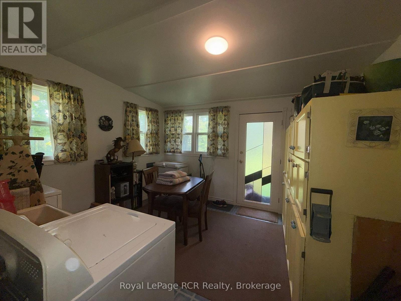 315134 Highway 6, West Grey, Ontario  N0G 1R0 - Photo 14 - X13659122