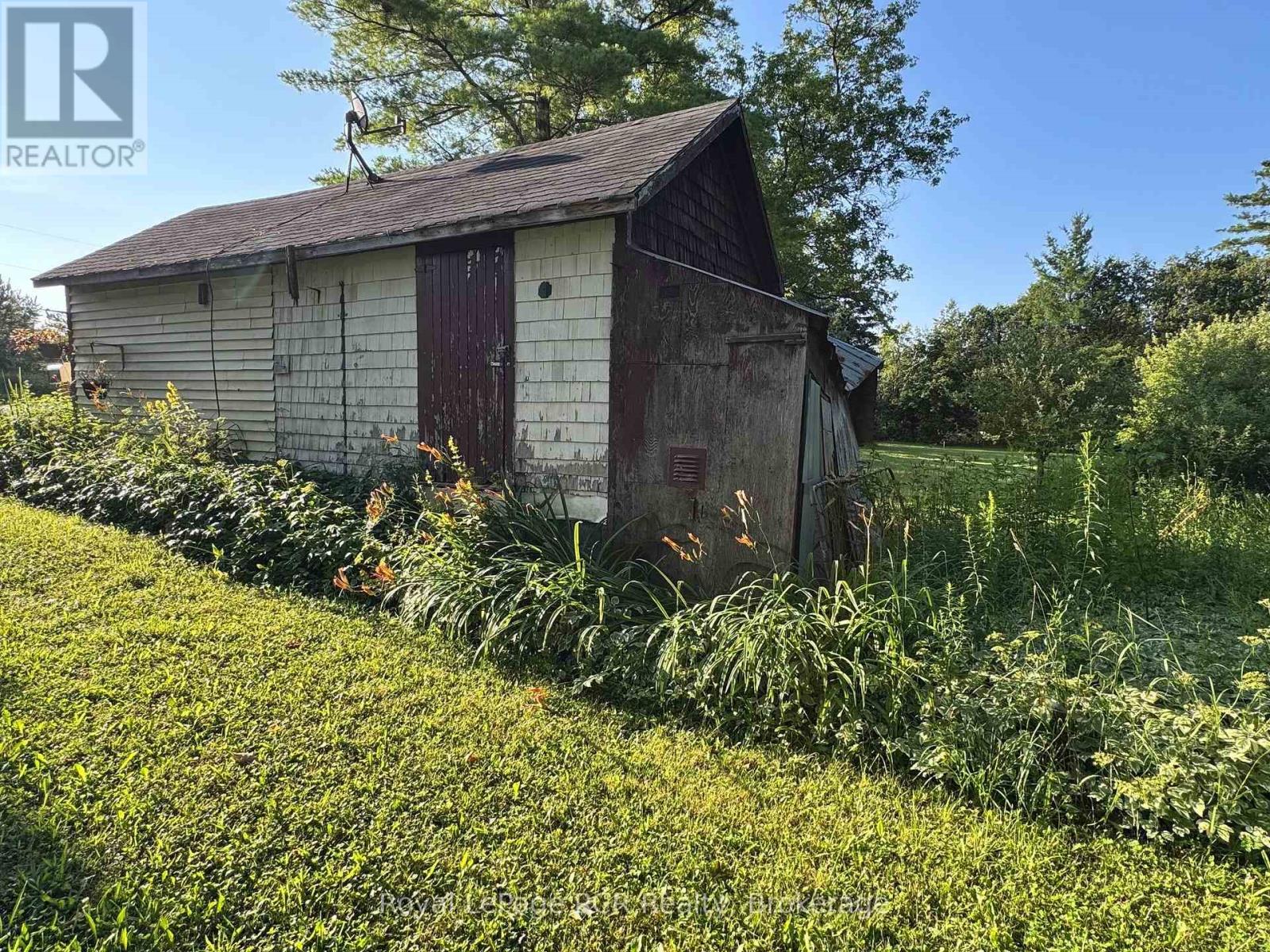 315134 Highway 6, West Grey, Ontario  N0G 1R0 - Photo 35 - X13659122
