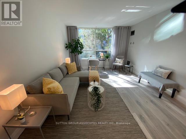 327 - 95 PRINCE ARTHUR AVENUE, Toronto, Ontario