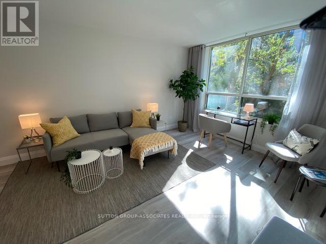 327 - 95 Prince Arthur Avenue, Toronto, Ontario  M5R 3P6 - Photo 2 - C13659070