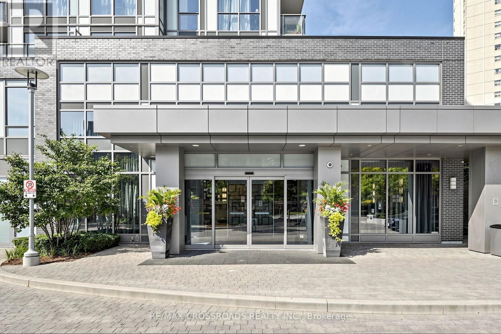 2006 - 18 Graydon Hall Drive, Toronto, Ontario  M3A 0A4 - Photo 5 - C13659076