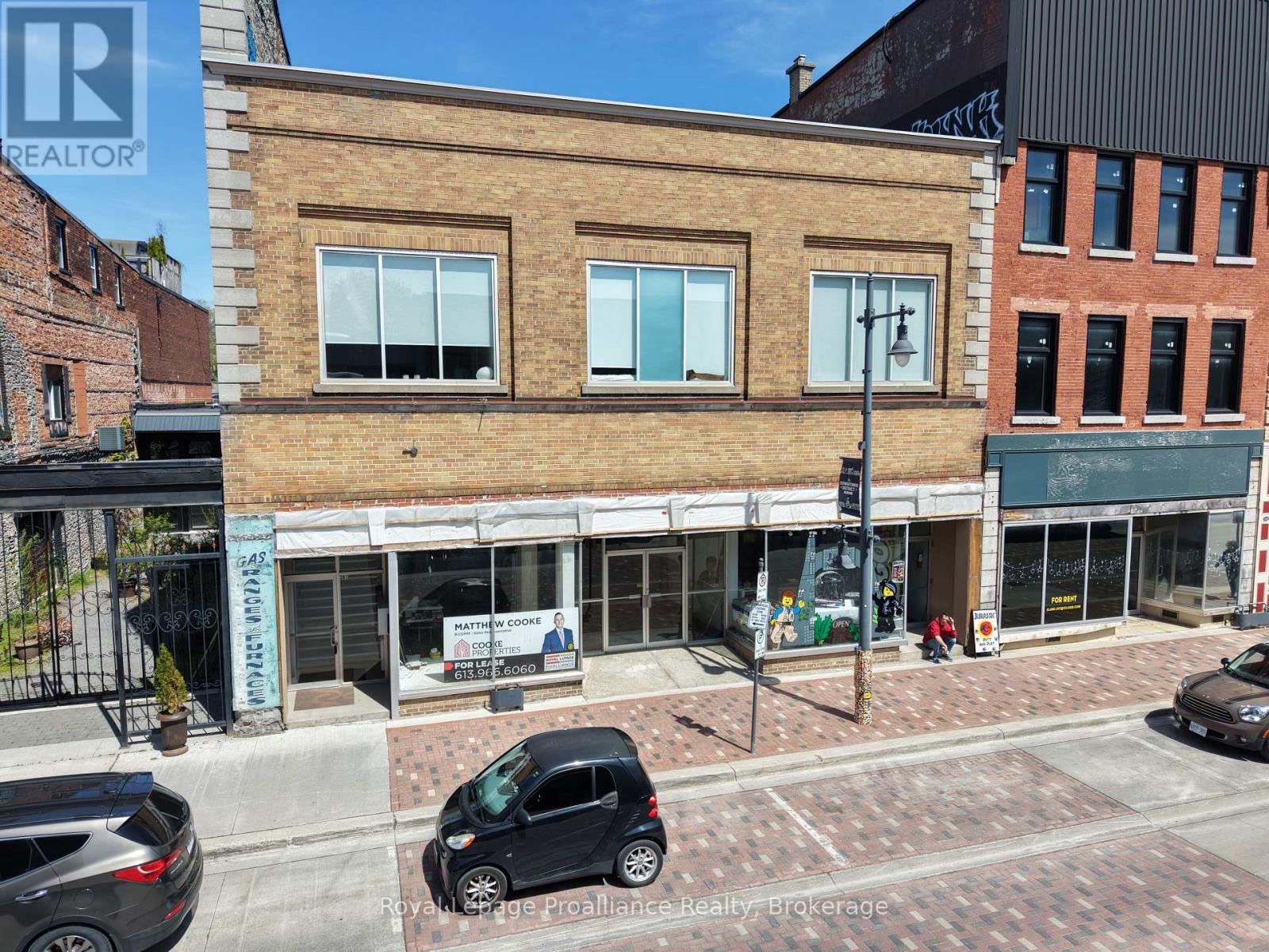 261 Front Street, Belleville, Ontario  K8N 2Z6 - Photo 1 - X13659052