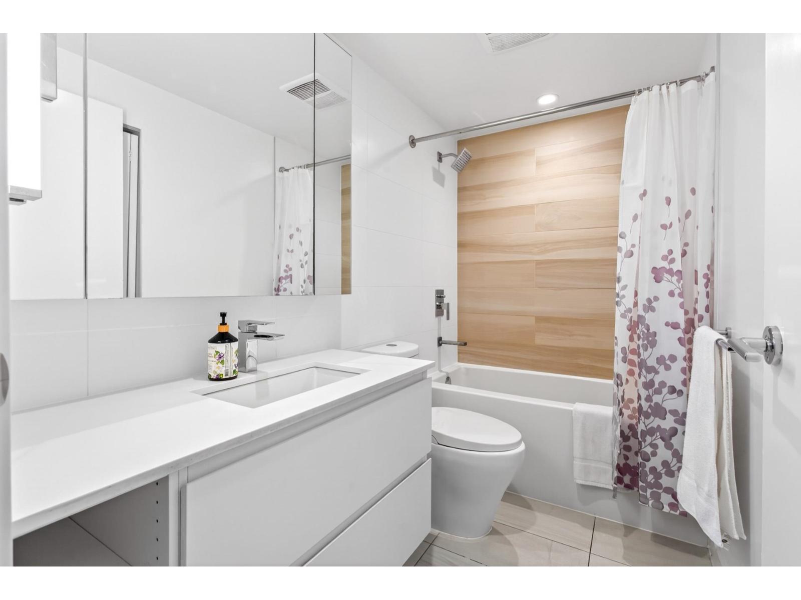 1607 13615 Fraser Highway, Surrey, British Columbia  V3T 0P7 - Photo 15 - R3154269