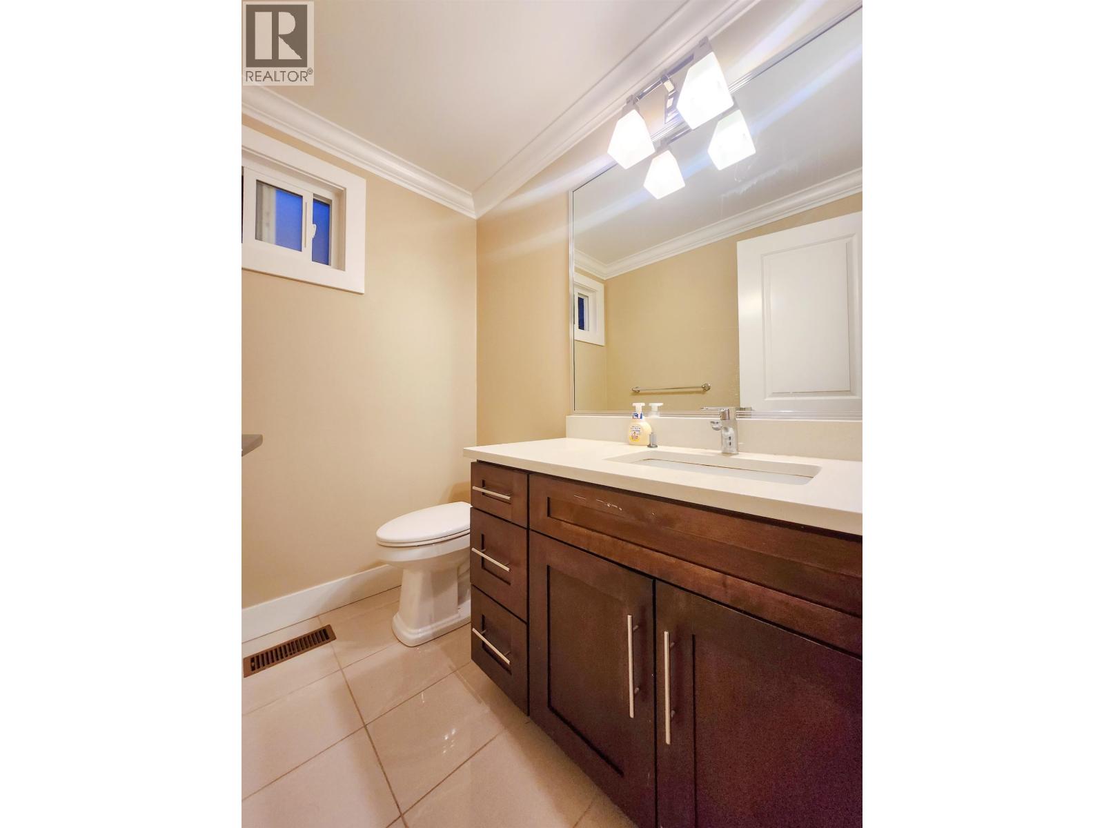5255 Turquoise Drive, Richmond, British Columbia  V7C 4Z6 - Photo 8 - R3150181