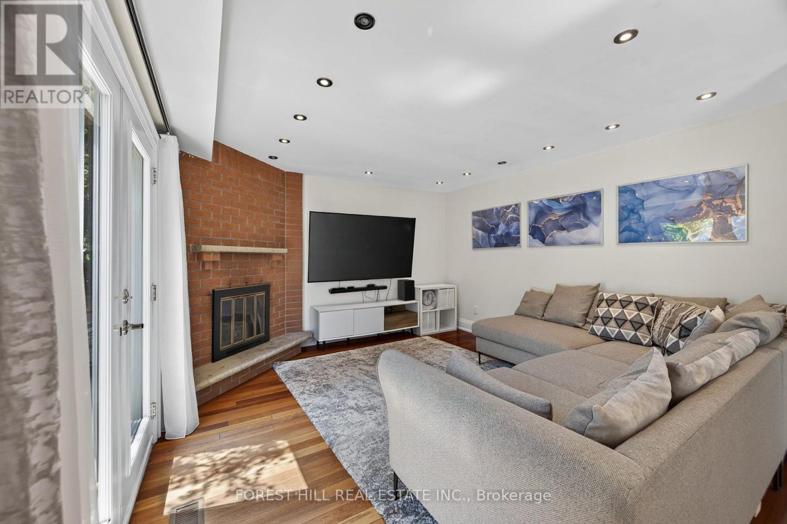 38 Crystal Drive, Richmond Hill, Ontario L4C 7Y4 - Photo 11 - N13659120