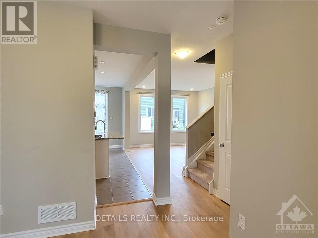 251 Saddleback Crescent, Ottawa, Ontario  K2T 0K8 - Photo 6 - X13659084