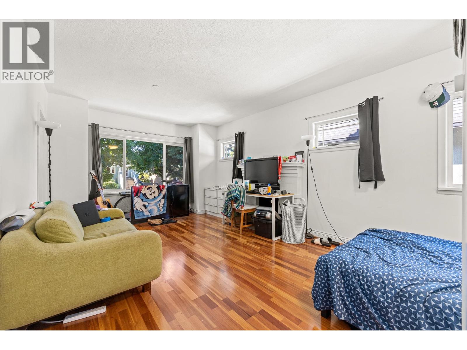 3279 W 11th Avenue, Vancouver, British Columbia  V6K 2M9 - Photo 13 - R3154211