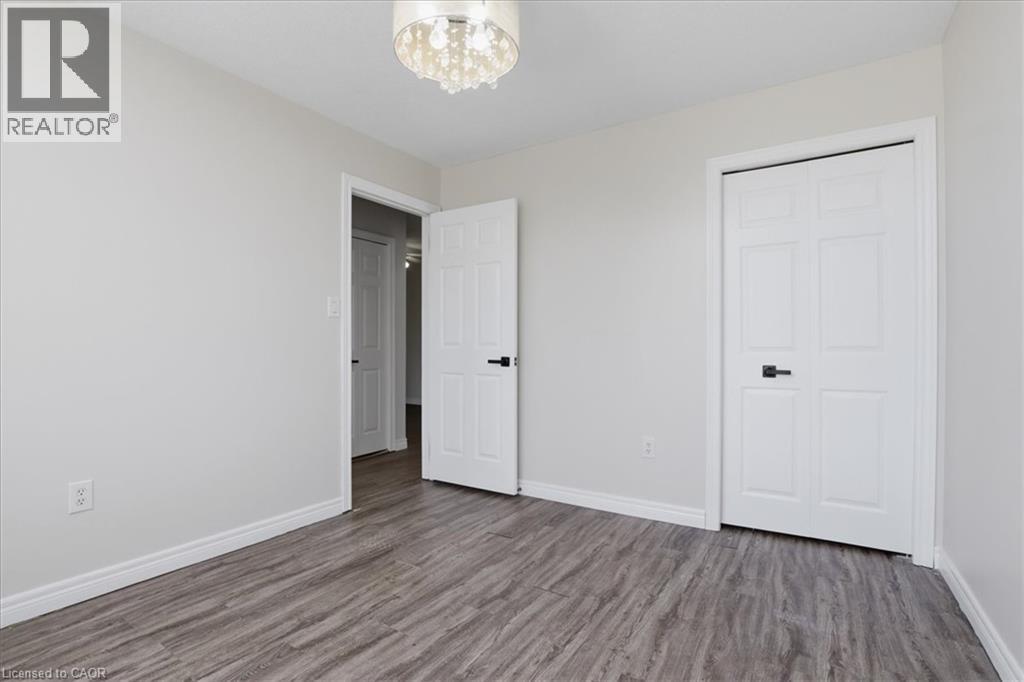 43 Decaro Crescent, Cambridge, Ontario  N3C 4N1 - Photo 26 - 40854736