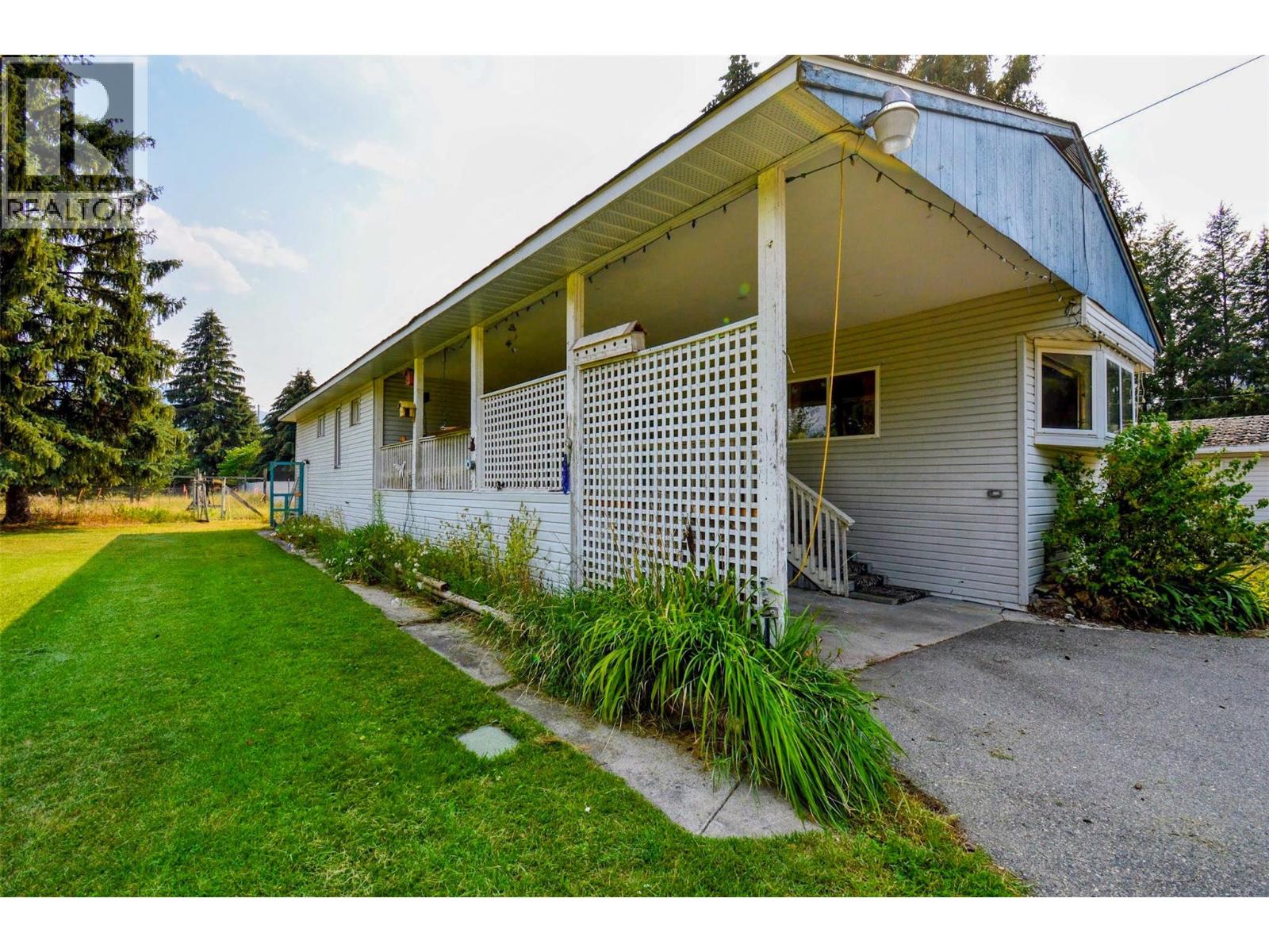 7010 Ranken Road, Grand Forks, British Columbia  V0H 1H2 - Photo 6 - 10392399