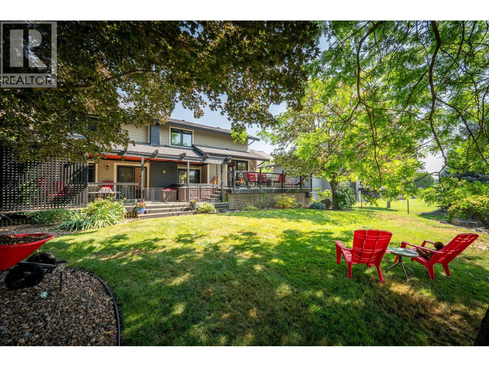 3544 Navatanee Drive, Kamloops, British Columbia  V2H 1S1 - Photo 7 - 10396828