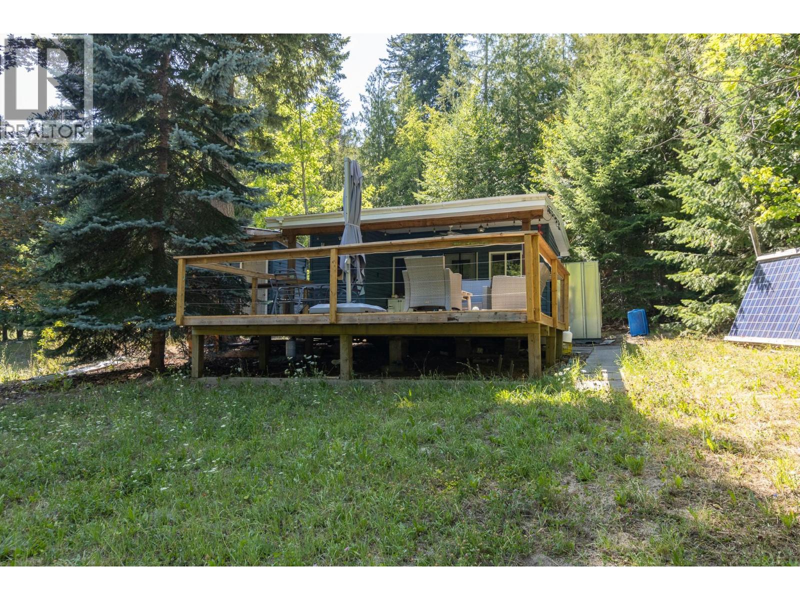 6061 40 Street NW, Salmon Arm, British Columbia  V1E 4M2 - Photo 18 - 10396891