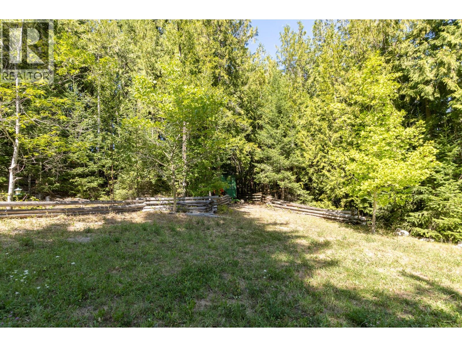 6061 40 Street NW, Salmon Arm, British Columbia  V1E 4M2 - Photo 13 - 10396891