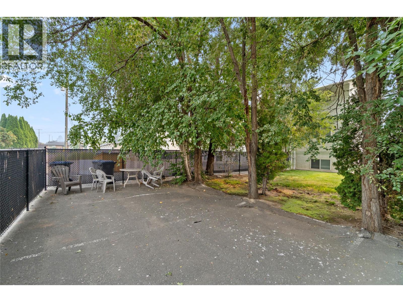 1320 Selkirk Avenue Unit# 4, Kamloops, British Columbia  V2B 1V7 - Photo 25 - 10397309