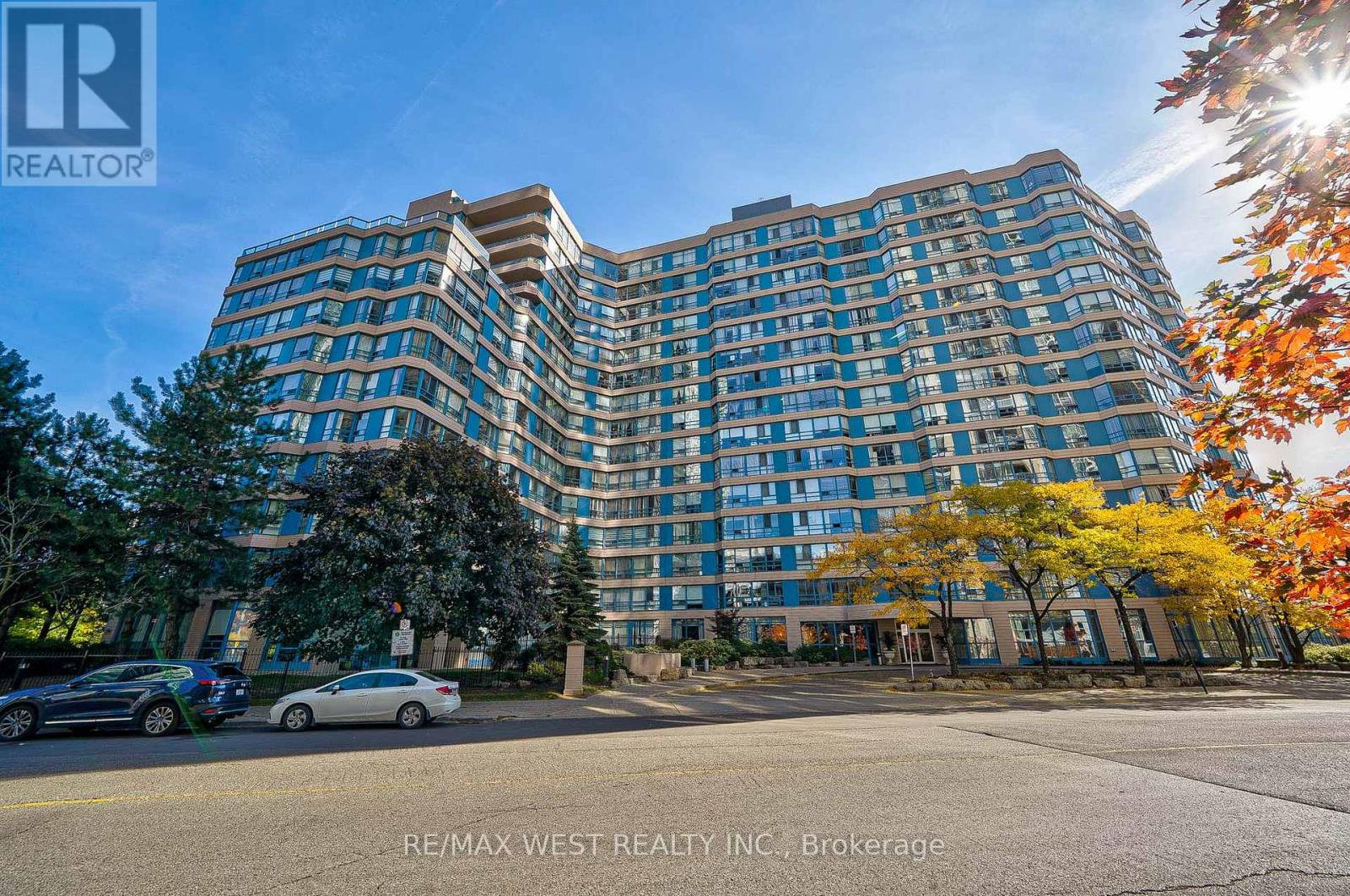 503 - 250 WEBB DRIVE, Mississauga, Ontario