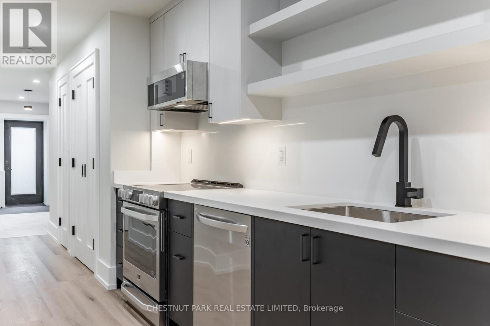 Lower - 594 Concord Avenue, Toronto, Ontario  M6H 2R1 - Photo 10 - W13659066