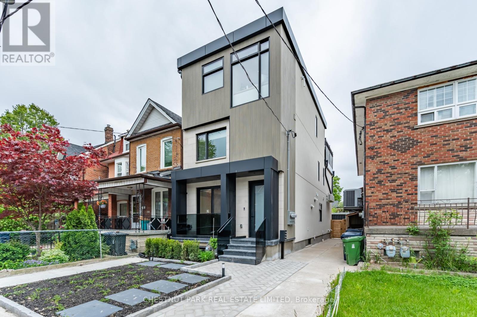 Lower - 594 Concord Avenue, Toronto, Ontario  M6H 2R1 - Photo 2 - W13659066