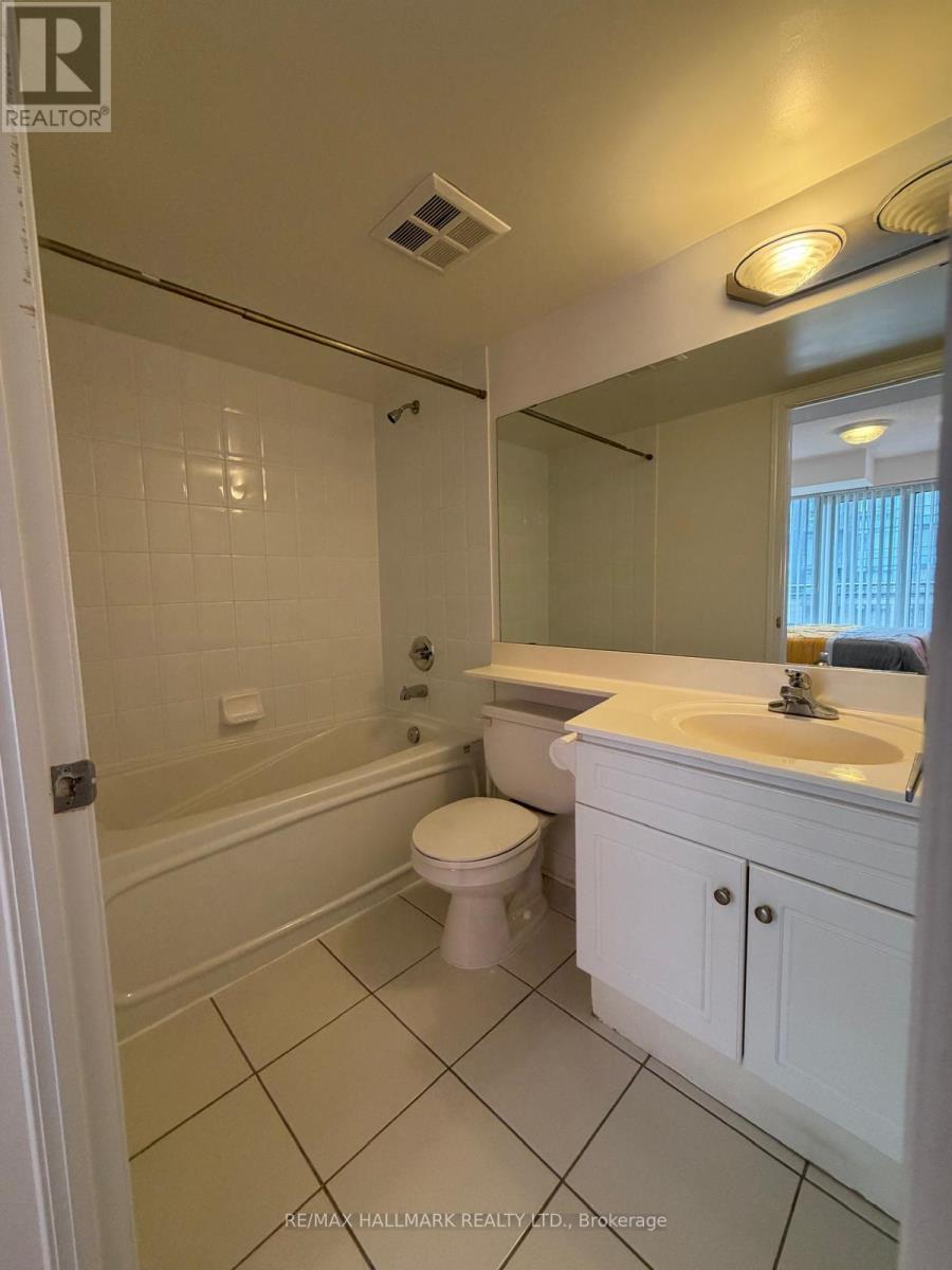 416 - 19 Barberry Place, Toronto, Ontario  M2K 3E3 - Photo 10 - C13654192