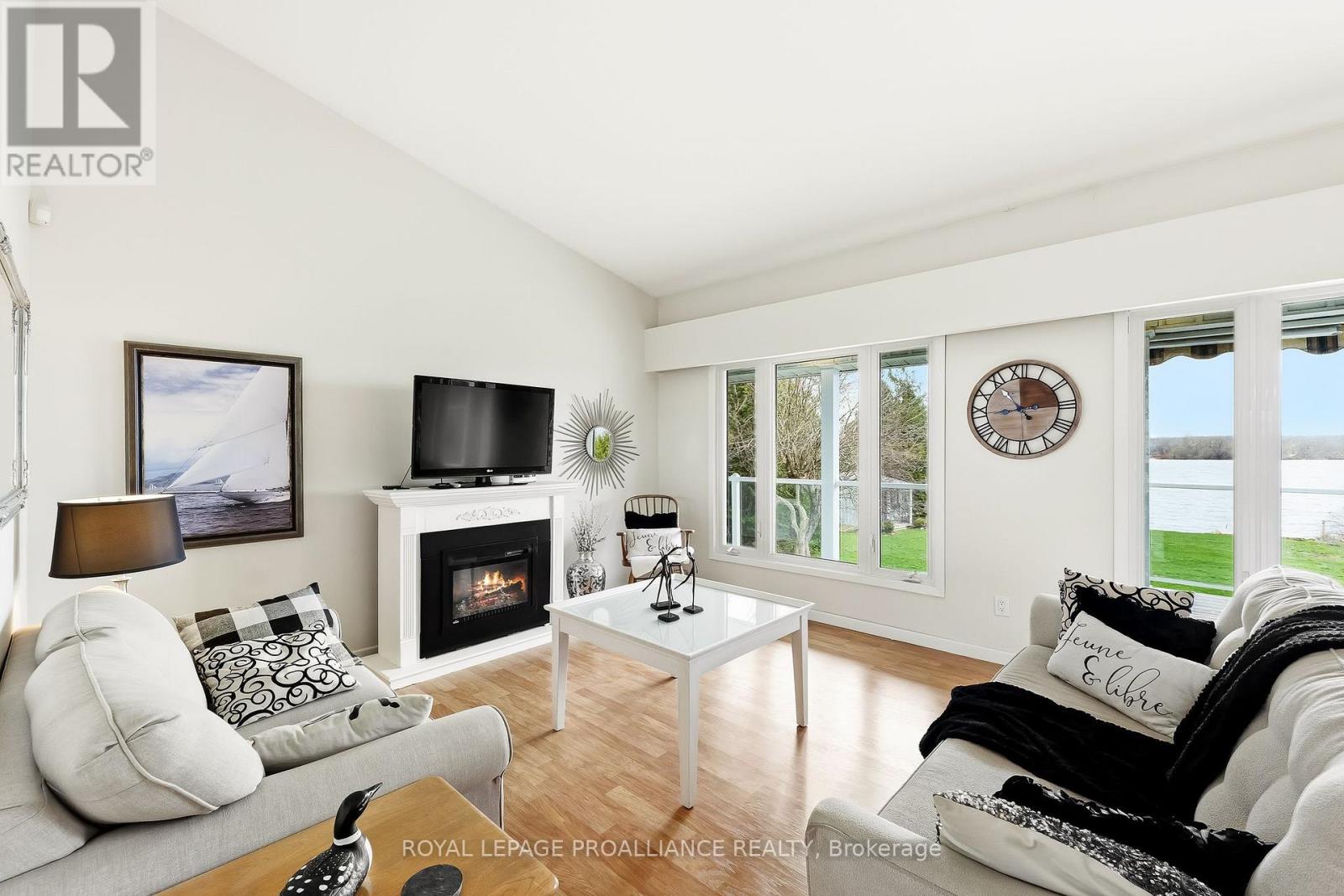 9 Dorthy Drive, Quinte West, Ontario  K8V 5P5 - Photo 8 - X13026054