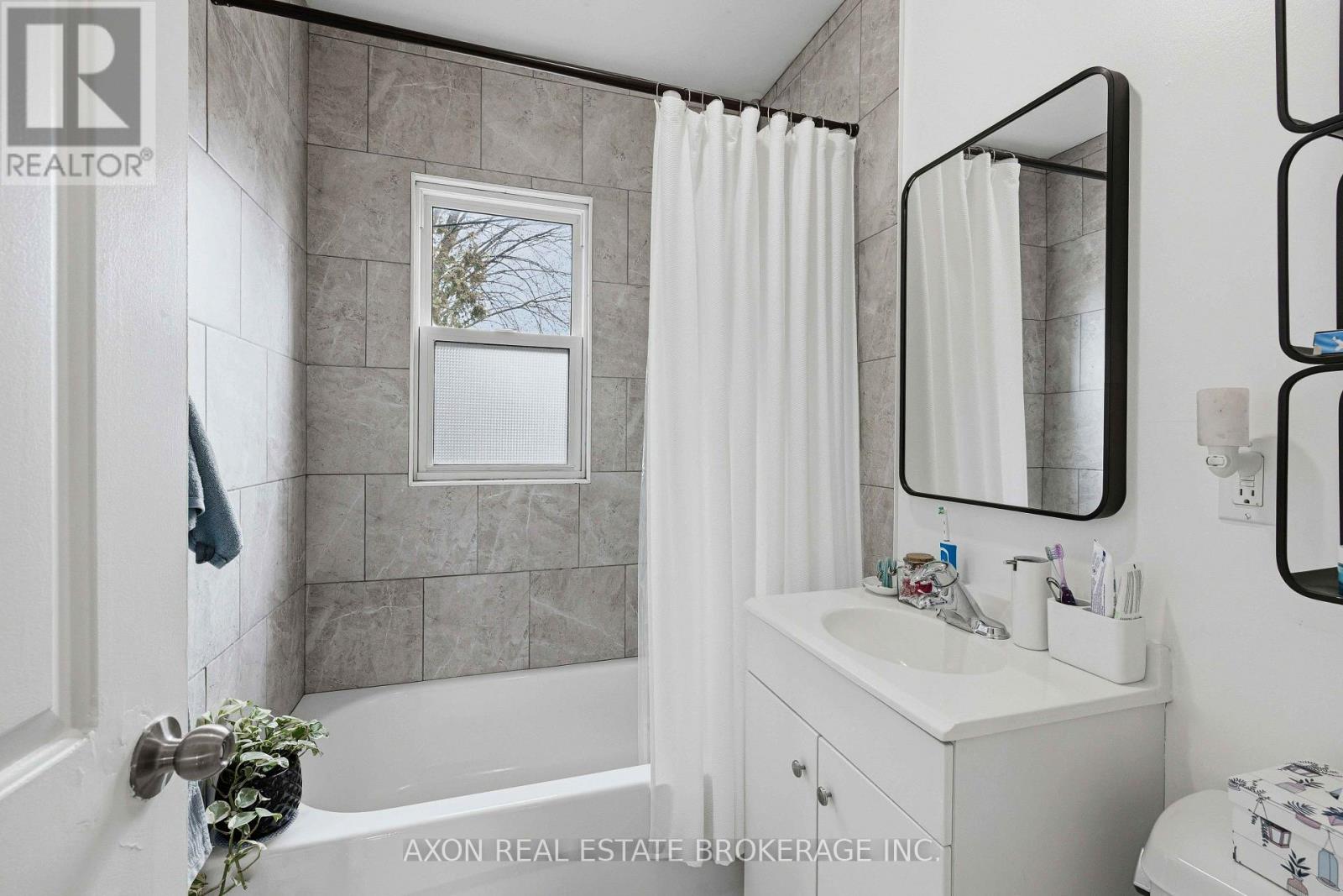 1028 Johnson Street, Kingston, Ontario  K7M 2N4 - Photo 22 - X13656318