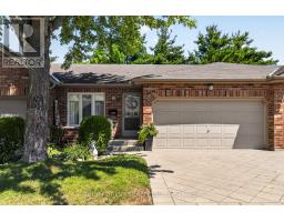 38 - 43 CAPULET WALK, London North, Ontario